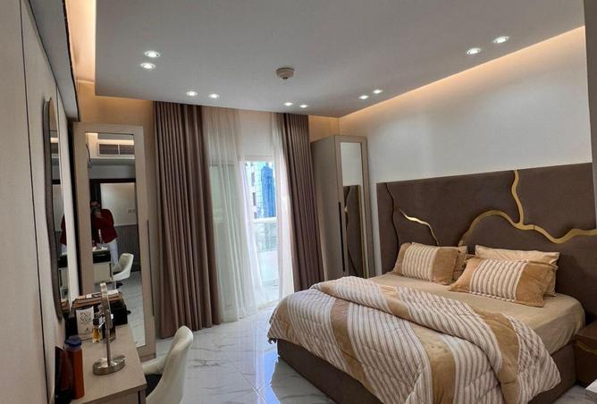 77774682 - Property Image 2