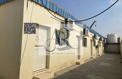 Labor Camp - Studio - 7+ Bathrooms for rent in Al Sajaa S - Al Sajaa - Sharjah