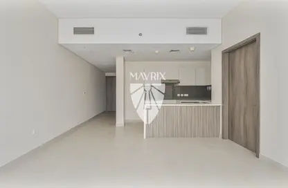 Apartment - 1 Bedroom - 2 Bathrooms for rent in SOL Avenue - Business Bay - Dubai