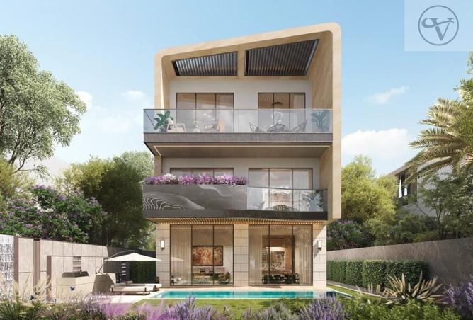 Huge Plot | Private Pool/Lift | Post Handover PP