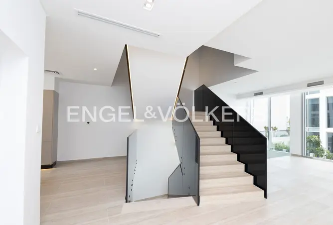 106410558 - Property Image 3