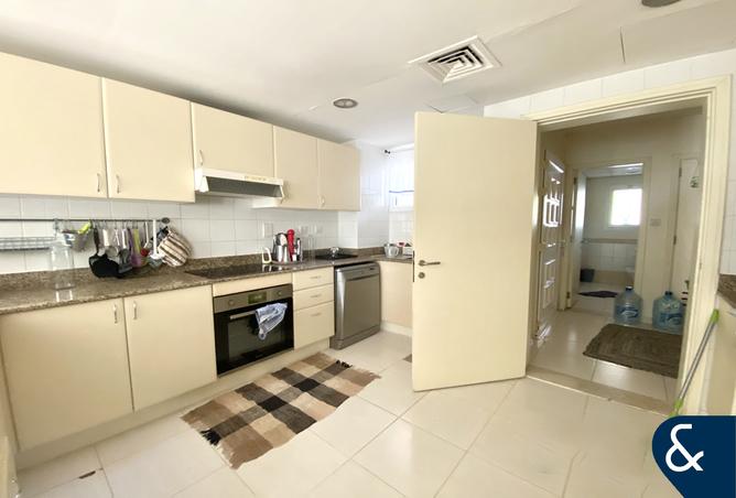 131571902 - Property Image 3