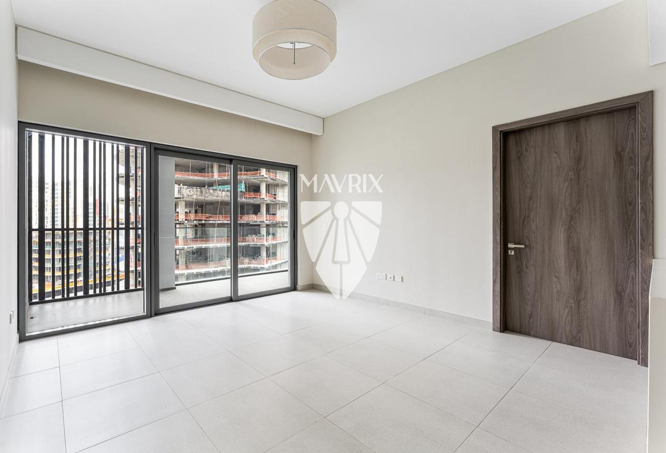 1 Month Free | Large layout | Burj View | Prime photo 8