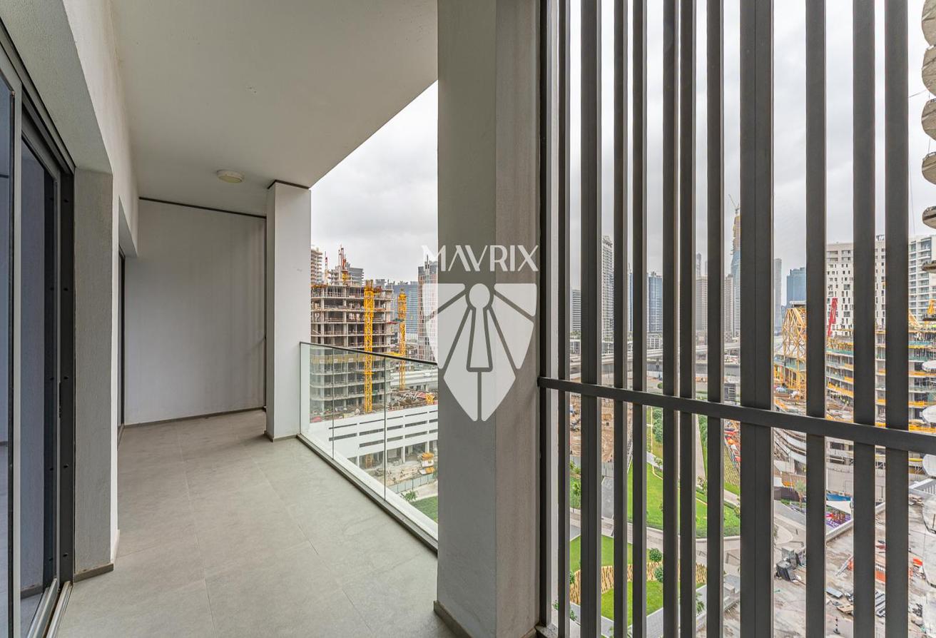 1 Month Free | Large layout | Burj View | Prime photo 15