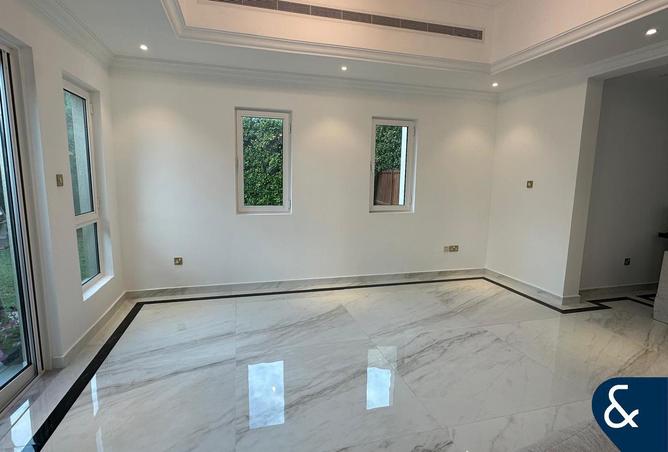 97393398 - Property Image 2