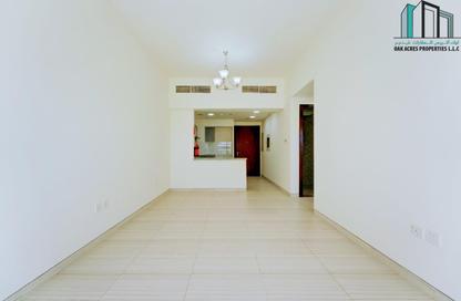 Apartment - 3 - 3 for rent in S.S Lootah Residence JVC - District 11 - Jumeirah Village Circle - Dubai