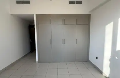Apartment - 1 Bedroom - 2 Bathrooms for rent in Masaken Al Muraqqabat 04 - Al Muraqqabat - Deira - Dubai Apartment - 1 Bedroom - 2 Bathrooms for rent in Masaken Al Muraqqabat 04 - Al Muraqqabat - Deira - Dubai