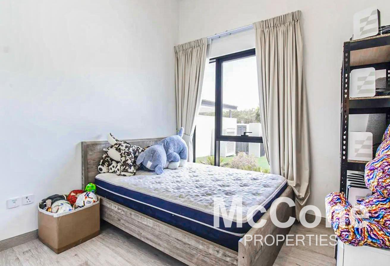 Vastu | Single Row | Vacant | Type B photo 5