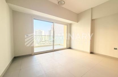 Apartment - 2 - 3 for rent in Dune Residency - District 17 - Jumeirah Village Circle - Dubai