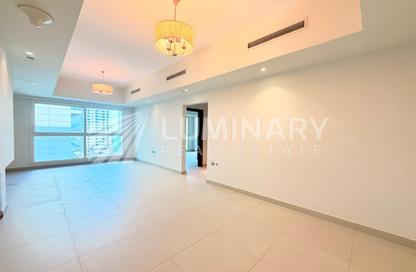 Apartment - 2 - 3 for rent in Dune Residency - District 17 - Jumeirah Village Circle - Dubai