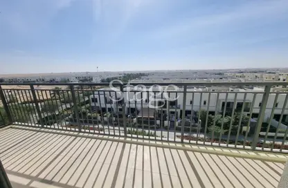 Apartment - 2 Bedrooms - 2 Bathrooms for rent in Holland Gardens - Town Square - Dubai