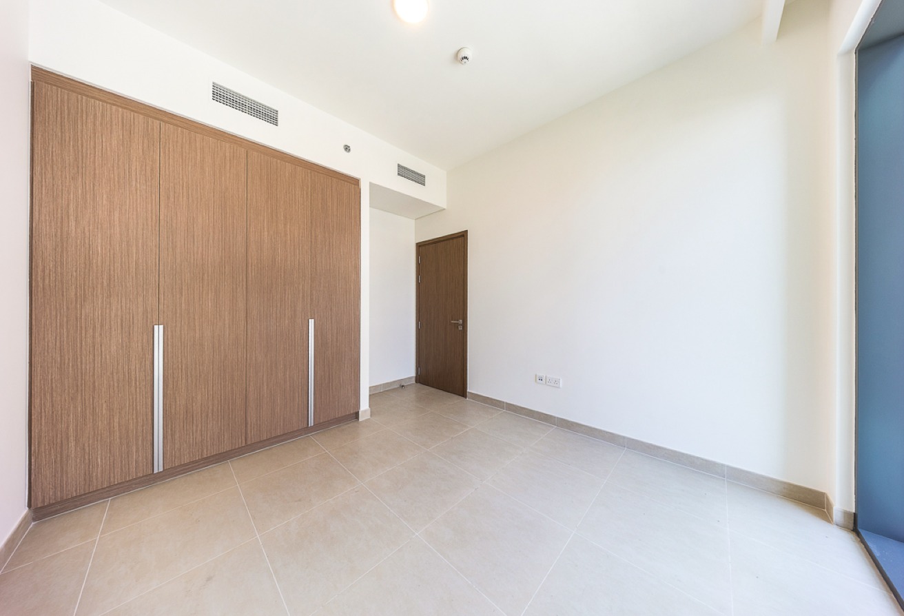 2 bedroom apartment in Seagate Building 1, Mina Rashid: 7