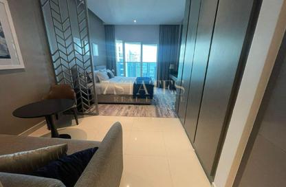 Apartment - Studio - 1 for rent in Damac Maison Prive A - Damac Maison Prive - Business Bay - Dubai