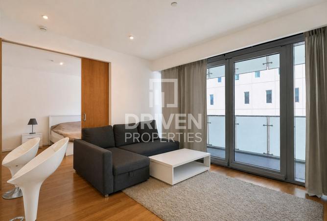 Waterfront Luxury Apt. | Private Beach | Balcony
