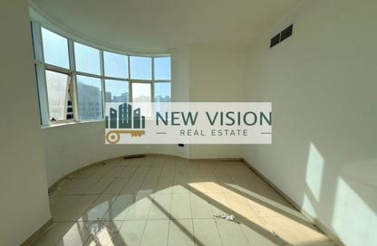 Apartment - 1 Bedroom - 2 Bathrooms for rent in Al Majaz 3 - Al Majaz - Sharjah Apartment - 1 Bedroom - 2 Bathrooms for rent in Al Majaz 3 - Al Majaz - Sharjah