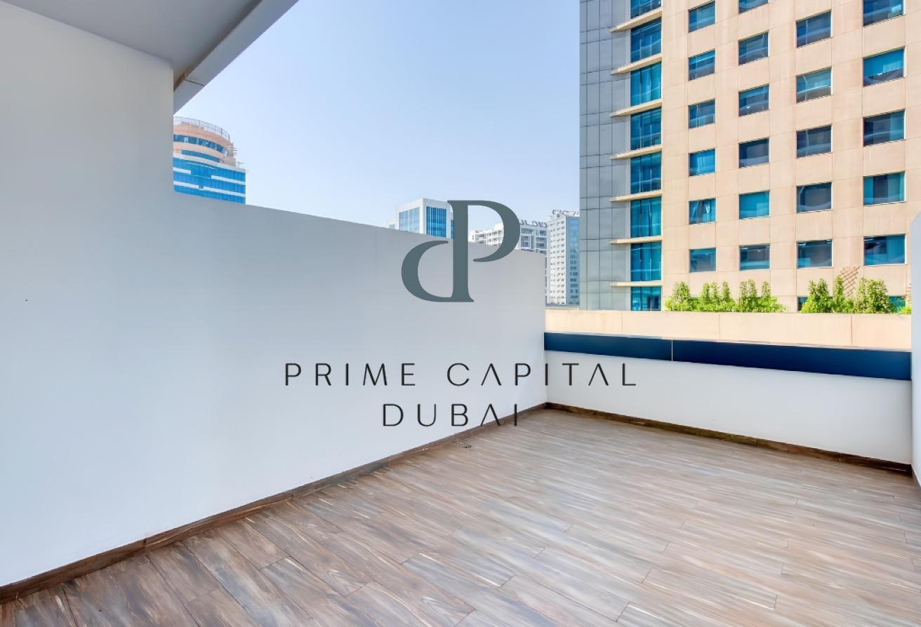 Furnished Studio | Massive Terrace | Vacant photo 9