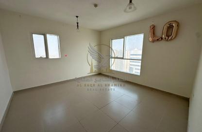 Apartment - 1 - 2 for rent in Al Majaz 1 - Al Majaz - Sharjah