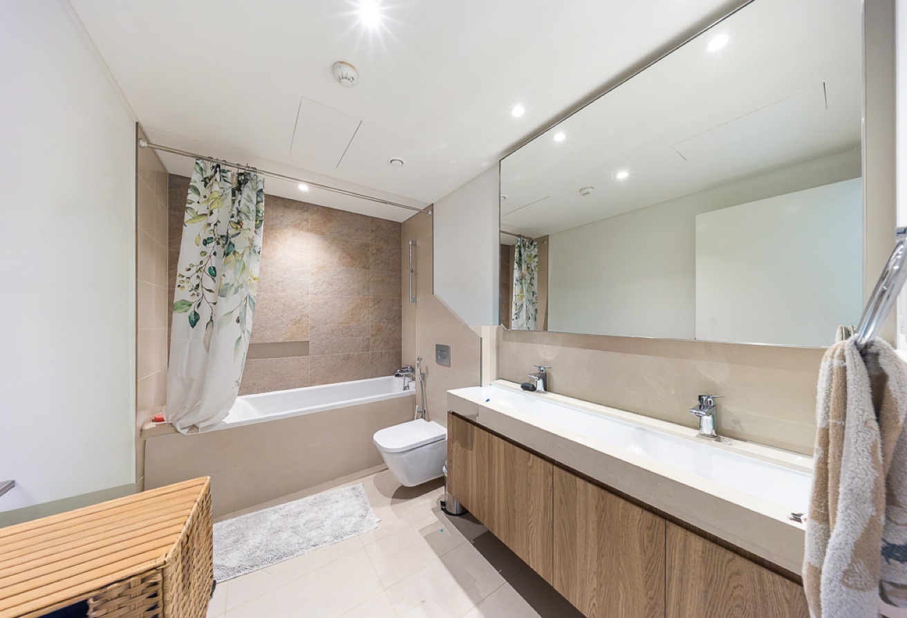 3 bedroom apartment in Downtown Views II Tower 2, Zabeel: 15