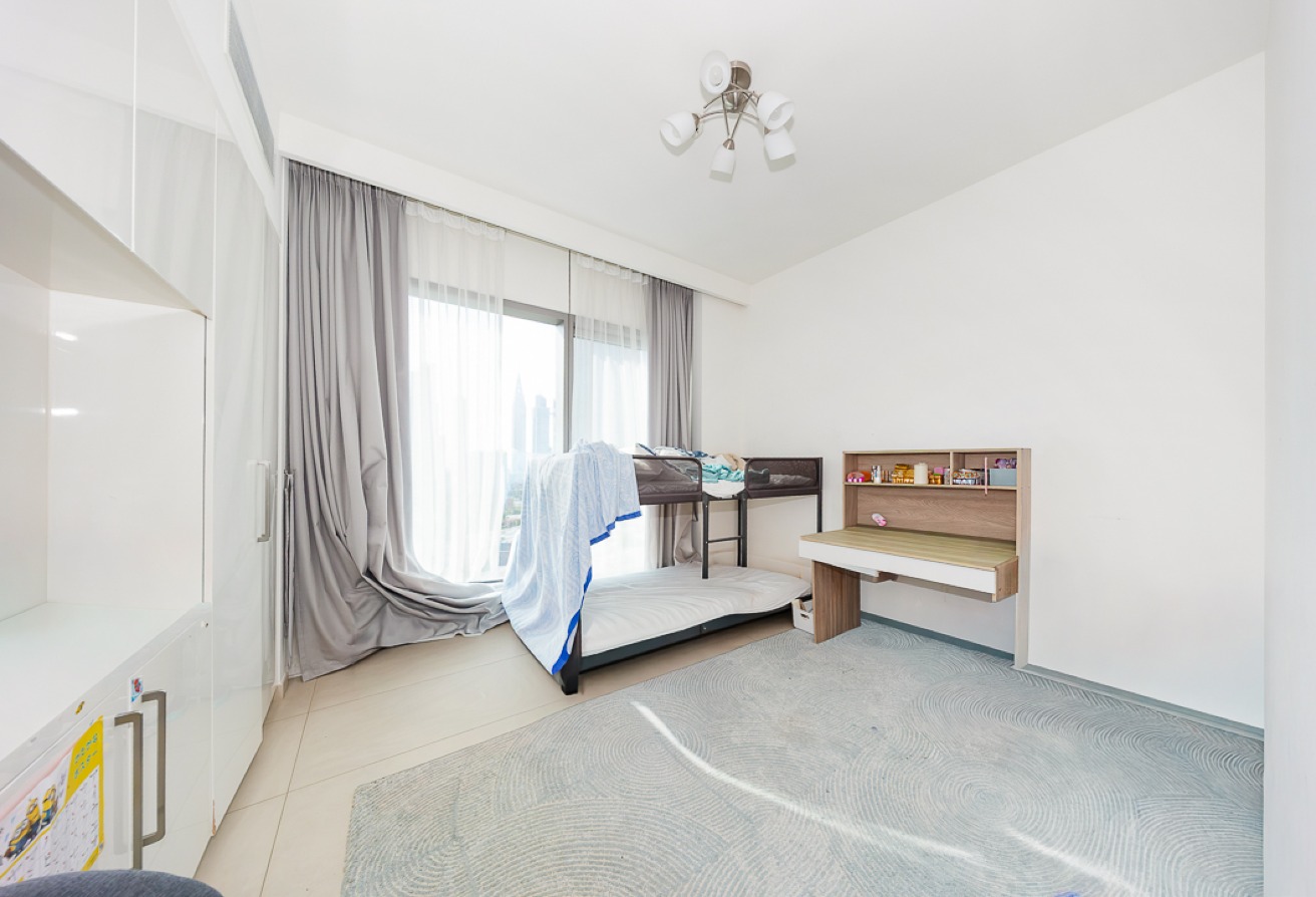 3 bedroom apartment in Downtown Views II Tower 2, Zabeel: 11