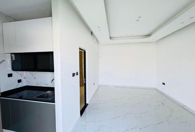 90500055 - Property Image 3