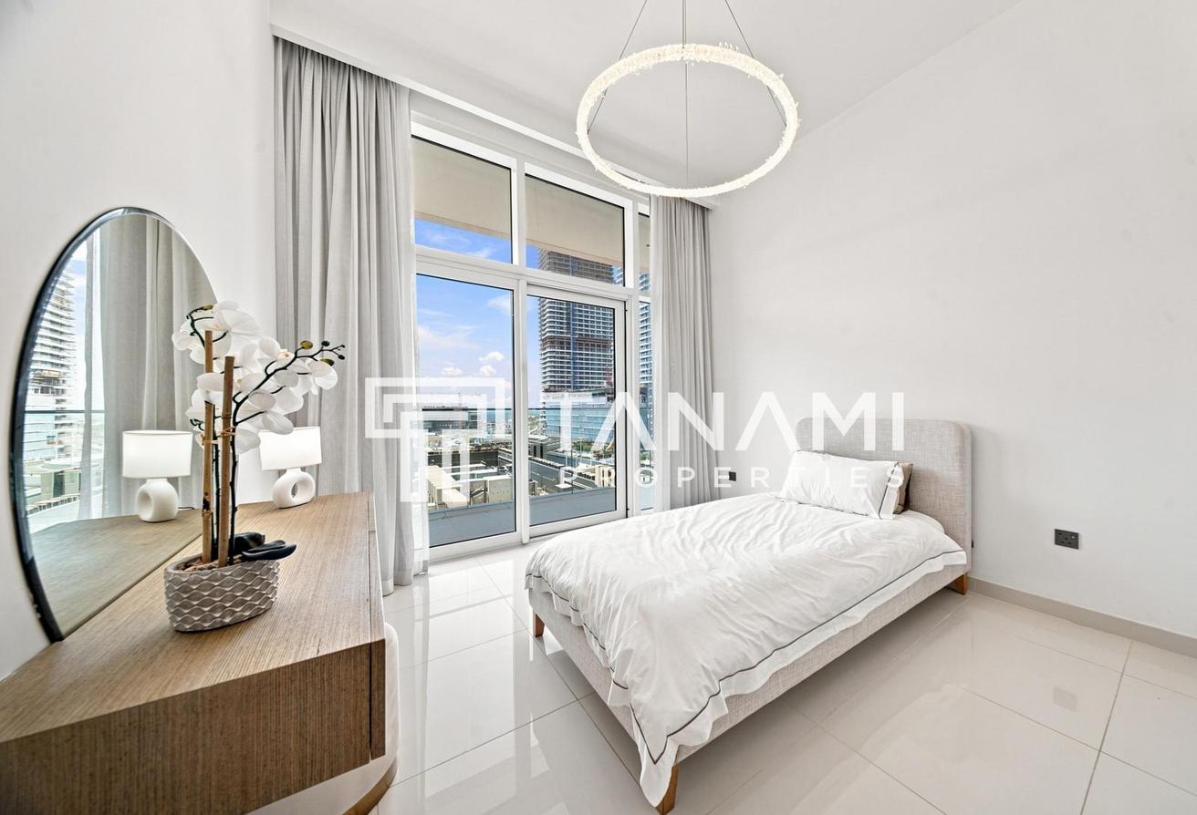Fully Furnished | Private Beach | Sea View photo 21