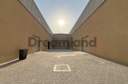 Warehouse - Studio - 1 Bathroom for rent in Al Warsan 2 - Al Warsan - Dubai