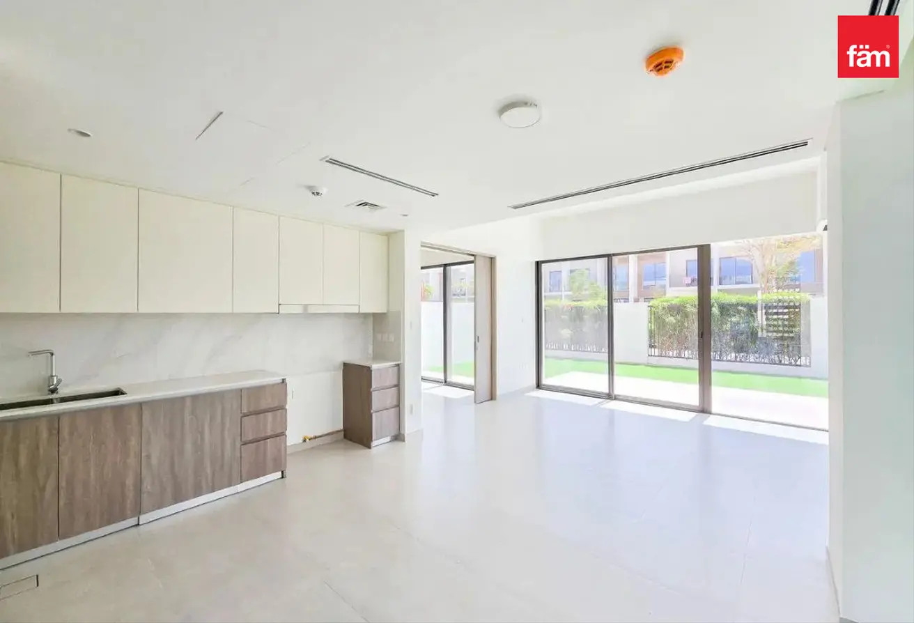 163706220 - Property Main Image