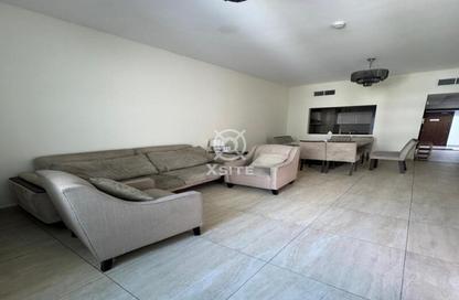 Apartment - 2 Bedrooms - 3 Bathrooms for rent in Daisy - Al Furjan - Dubai Apartment - 2 Bedrooms - 3 Bathrooms for rent in Daisy - Al Furjan - Dubai