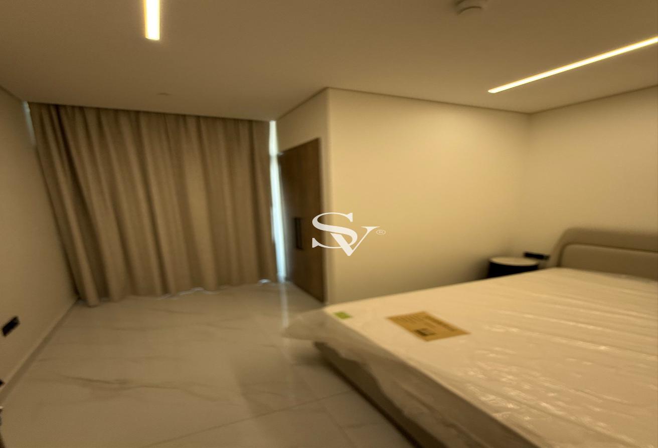 Fully Furnished | Brand New | Smart Home photo 8