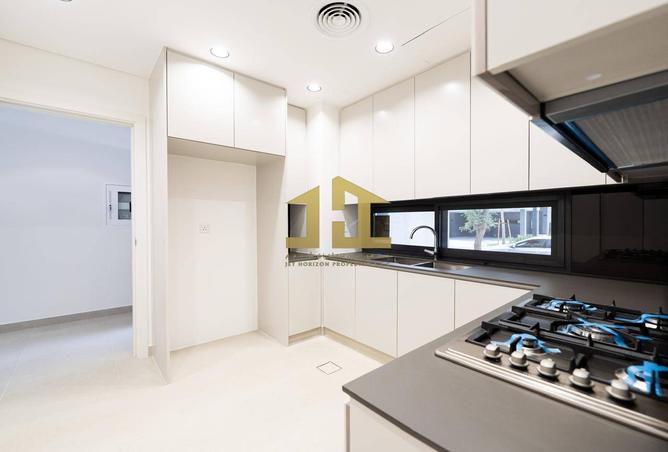 137437792 - Property Image 2