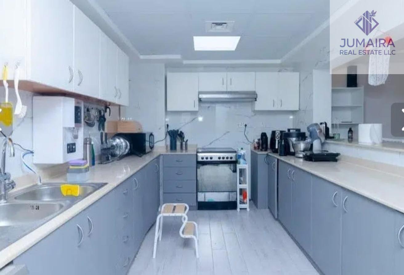 Luxury 5BR Townhouse | Private Pool | Smart Home.
