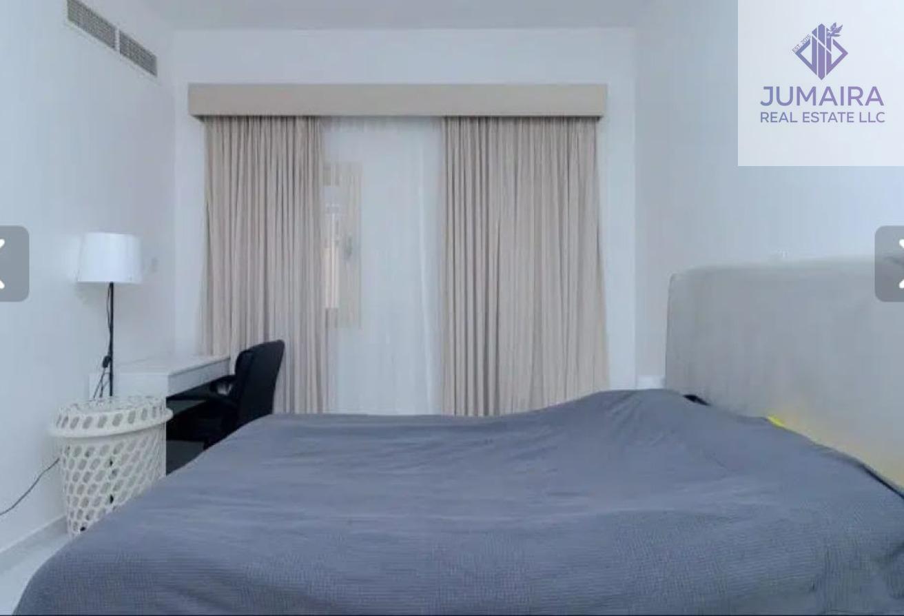 Luxury 5BR Townhouse | Private Pool | Smart Home.