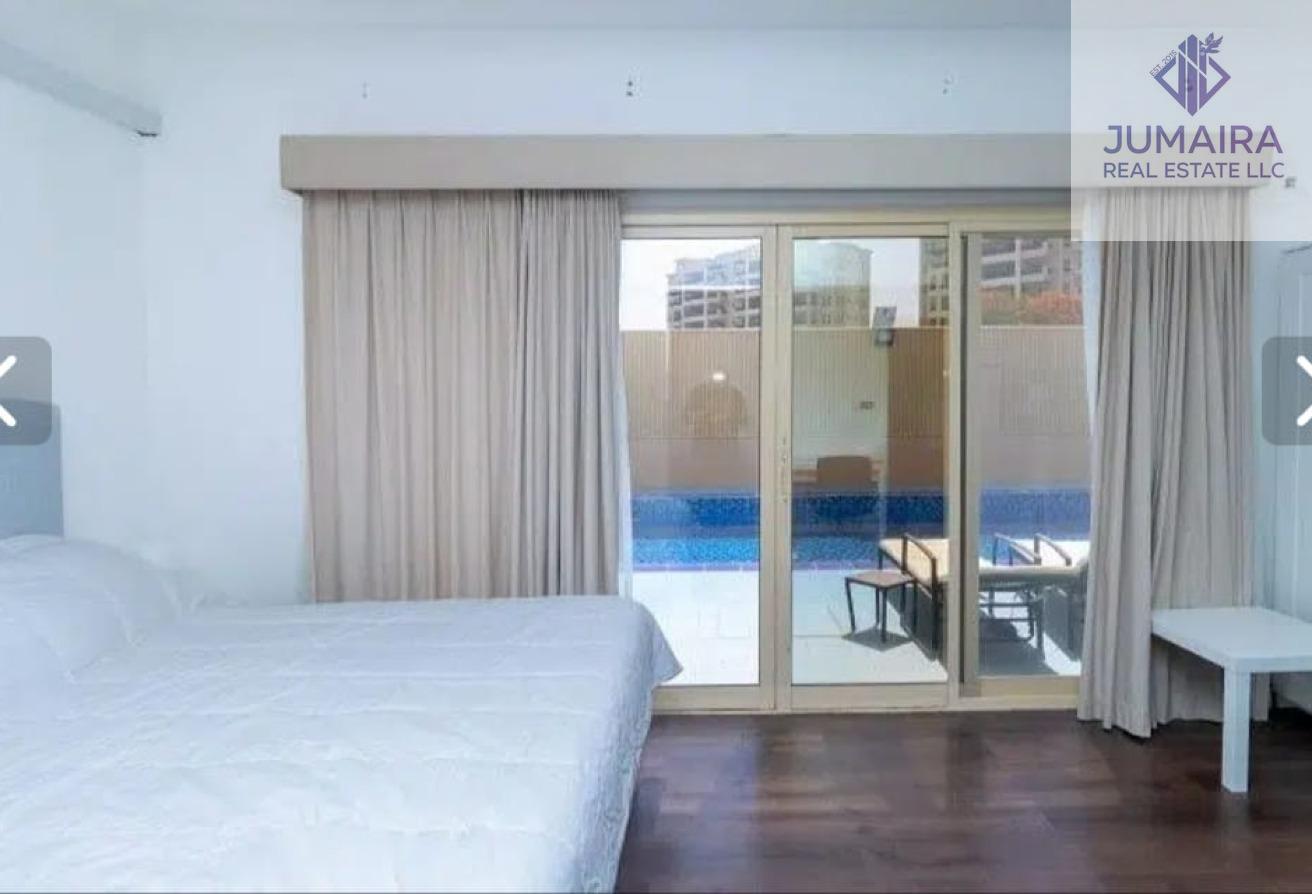Luxury 5BR Townhouse | Private Pool | Smart Home.