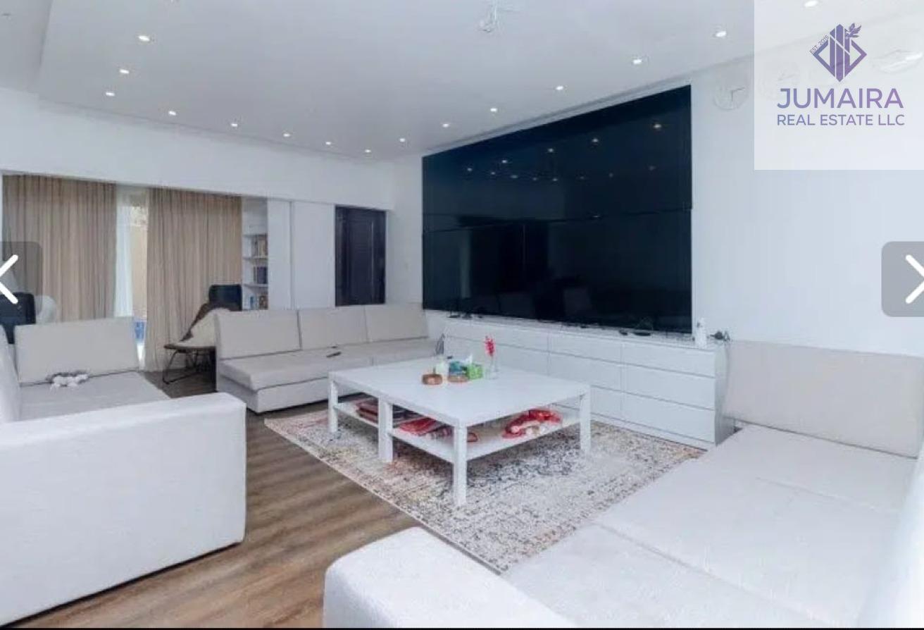 Luxury 5BR Townhouse | Private Pool | Smart Home.
