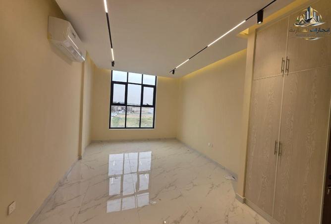 75401589 - Property Image 3