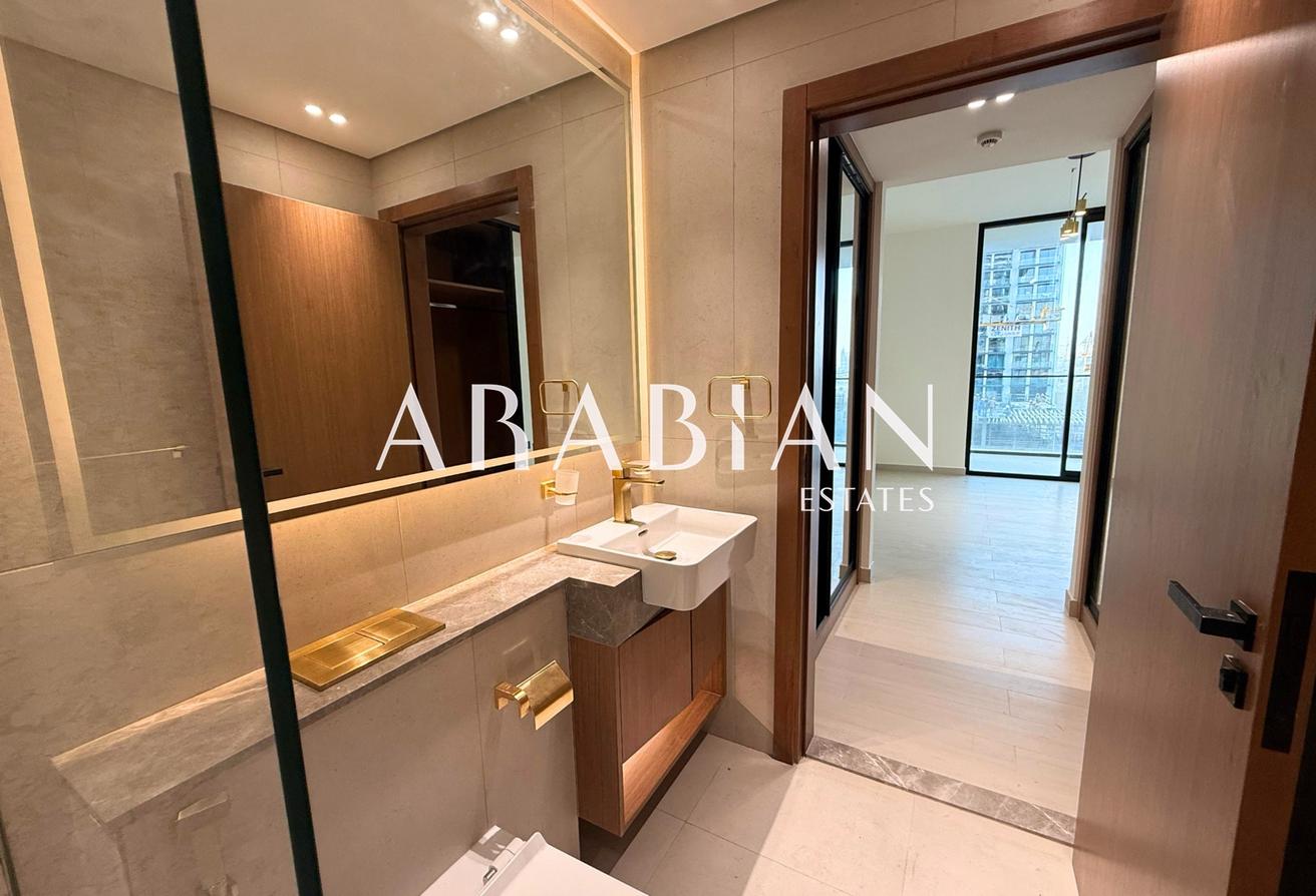 Modern | Unfurnished | Brand New photo 11