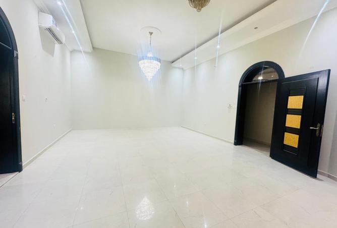 138786601 - Property Image 2