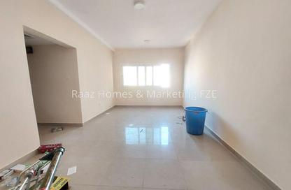 Apartment - 2 - 2 for rent in Al Amal Building - Um Altaraffa - Sharjah Apartment - 2 - 2 for rent in Al Amal Building - Um Altaraffa - Sharjah
