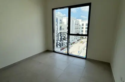 شقة - 2 غرف نوم - 2 حمامات للايجار في مساكن الدبلوماسيين - تاون سكوير - دبي