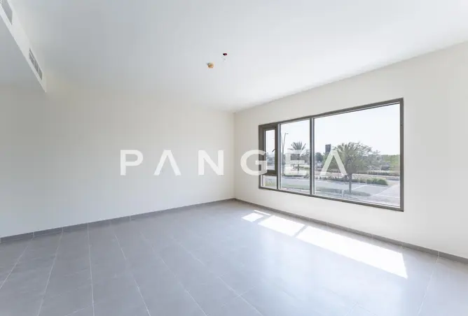 150015995 - Property Image 3