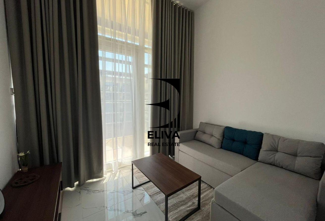 Hot Deal | High Floor | Furnished | 1BR w/ Balcony