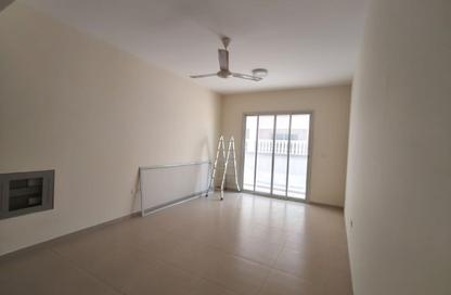 Apartment - 2 - 3 for rent in Al Noor Tower Ajman - Al Jurf Industrial 3 - Al Jurf Industrial - Ajman Apartment - 2 - 3 for rent in Al Noor Tower Ajman - Al Jurf Industrial 3 - Al Jurf Industrial - Ajman