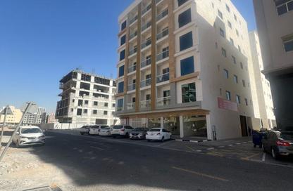 Apartment - 2 - 3 for rent in Al Noor Tower Ajman - Al Jurf Industrial 3 - Al Jurf Industrial - Ajman Apartment - 2 - 3 for rent in Al Noor Tower Ajman - Al Jurf Industrial 3 - Al Jurf Industrial - Ajman