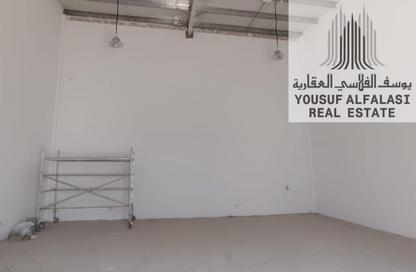 Warehouse - Studio - 5 Bathrooms for sale in Al Sajaa S - Al Sajaa - Sharjah