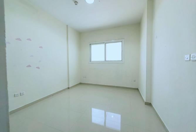 74235737 - Property Image 3