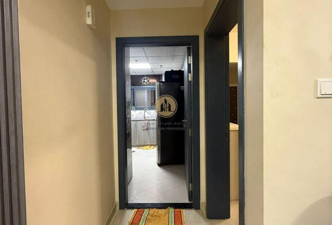 75400300 - Property Image 3