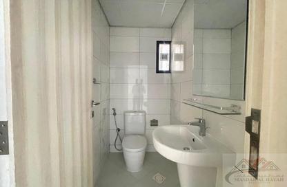 Apartment - 2 - 3 for rent in Muwaileh 3 Building - Muwaileh - Sharjah