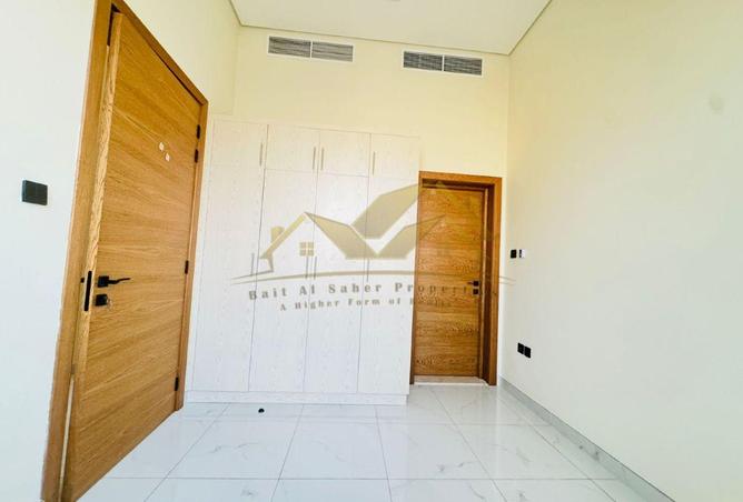 80695809 - Property Image 3