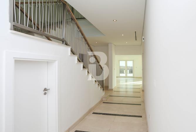 128820408 - Property Image 3