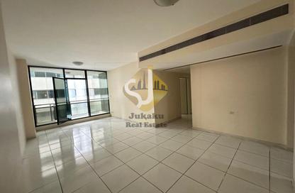 Apartment - 2 - 2 for rent in Golden Sands 7 - Al Mankhool - Bur Dubai - Dubai